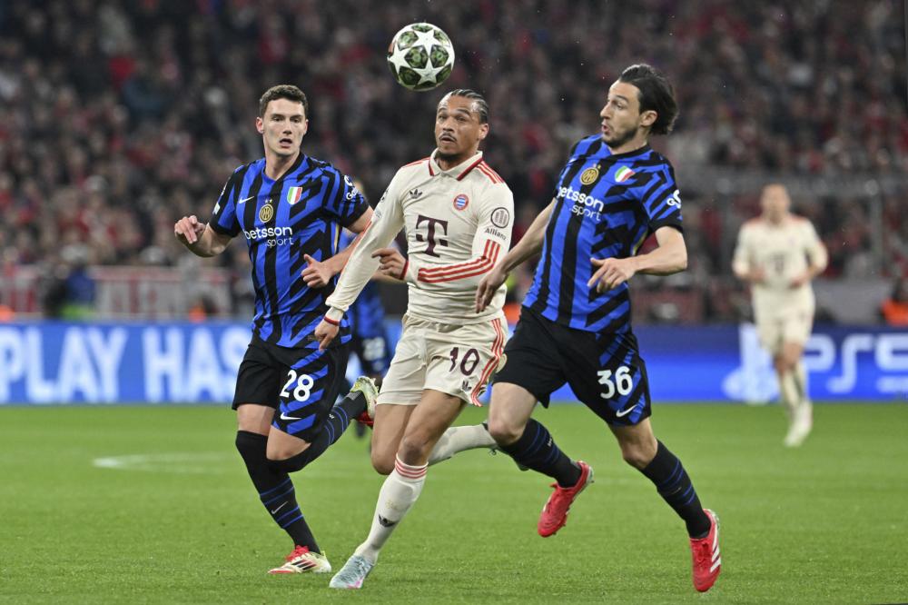 来自世界各 来自世界各