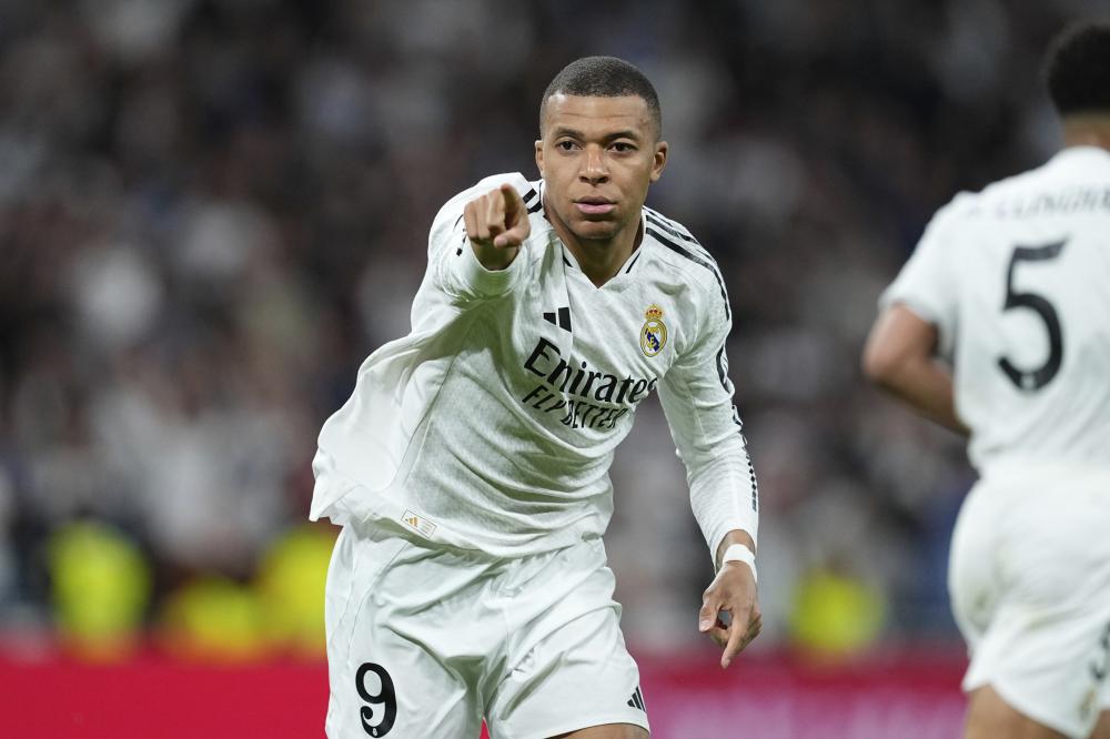 后撤步三分 后撤步三分